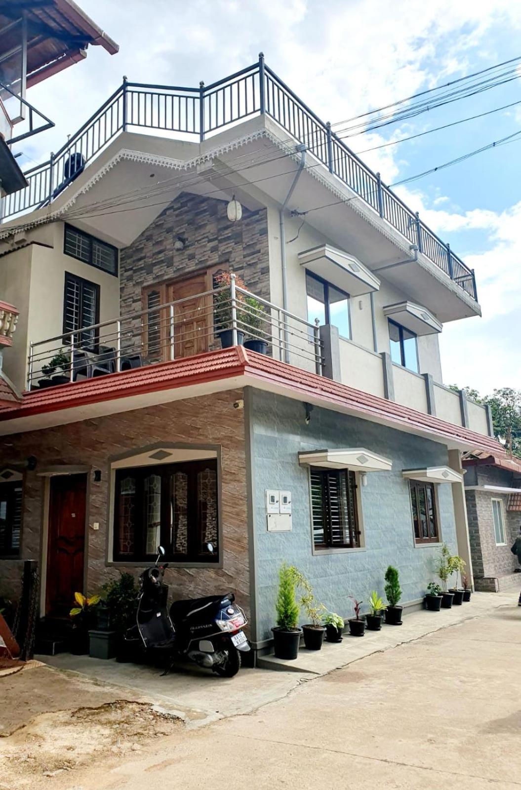 Varam Homestay Madikeri Exterior photo